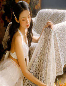 蜡笔小小生国语版/陈思诚把佟丽娅介绍给高官